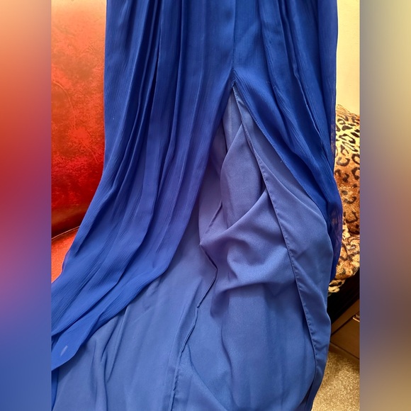 BCBGMAXAZRIA Maxine Royal Blue Silk and Lace Gown with Front Slit, Size 2 - Picture 7 of 11